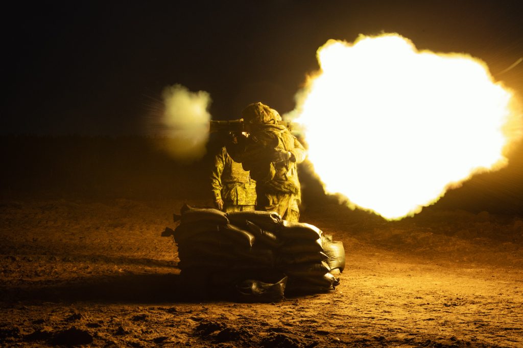 Canadian Armed Forces trains with the Carl Gustaf weapon system